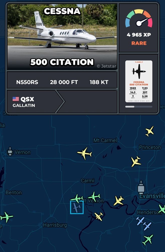 How the same jet looks a few mins later on SkyCards. The icon is a blue light aircraft when it should be an orange jet