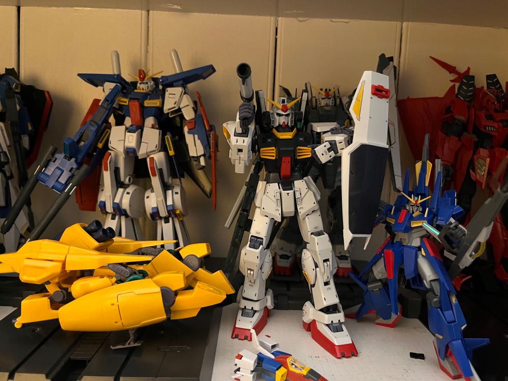HGUC Methuss next to MKII
MG Ver.KA ZZ behind Methuss