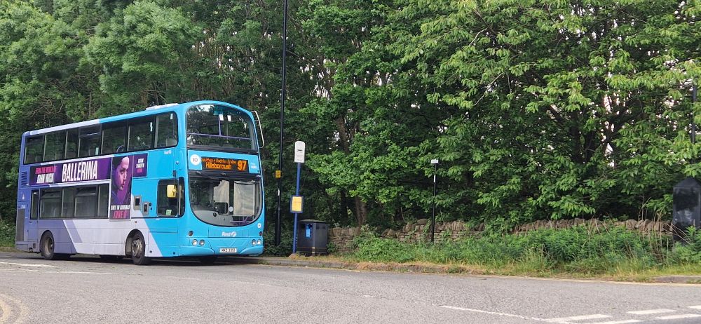 37543 @ Totley Terminus/Baslow Rd, on a 97 to Hilsborough