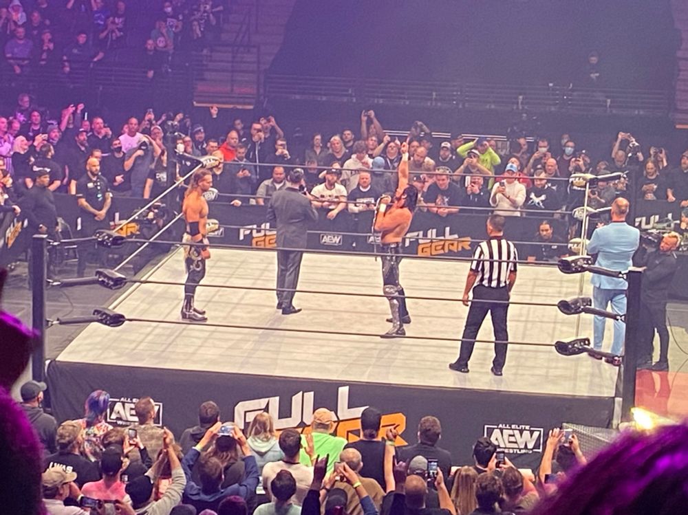 Kenny Omega vs Hangman at Full Gear 2021