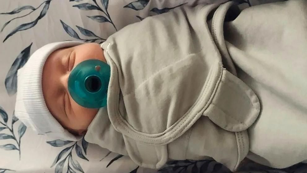 An Ohio couple says they have welcomed a baby boy who was born from an embryo that was frozen over 30 years ago.
