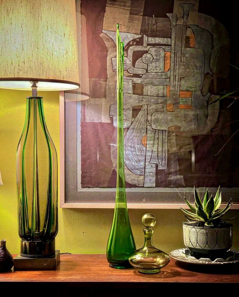Murano glass lamp, LE Smith vase, and an Italian decanter.