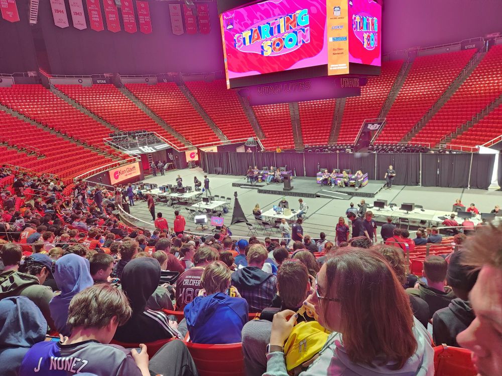 The crowd. Over 600 joined the Kahoot 
