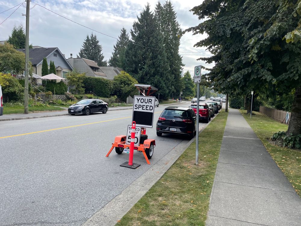 The last resort if a city with no interest in prioritizing pedestrians instead of the speed and convenience of drivers, a speed sign on a residential street. This will remain on the side of the road for a few weeks in an attempt at appealing to drivers better nature. It won’t do a thing. Especially since it isn’t even working.