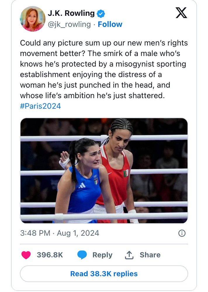 Ein Post von J.K. Rowling über Boxerin Imane Khelif. Unten links Carini in Tränen. Rechts Khelif, die ihr tröstend auf den Rücken zu klopfen versucht.