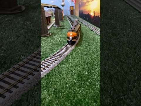 HO Scale Great Northern F-7A & F-7B Power Across the Rails with Northern Pacific Passenger Cars!
