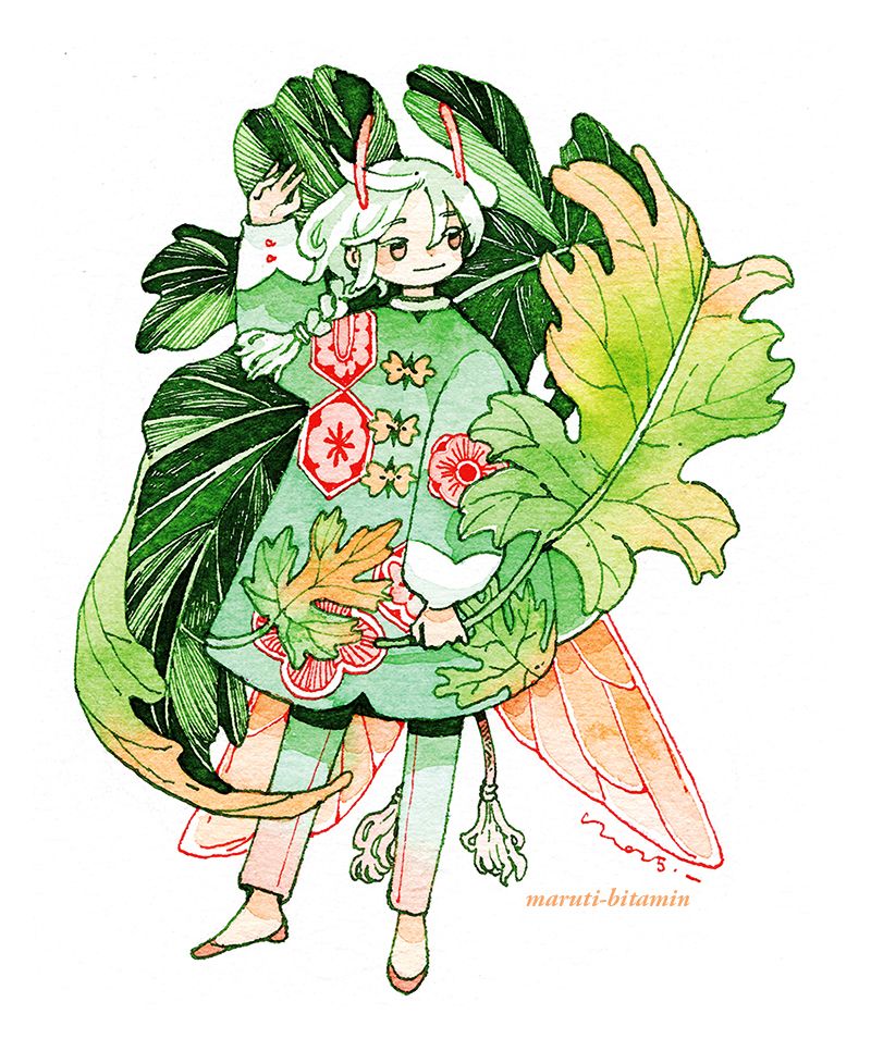 A bug person holds a big leaf. 
Perhaps it is used for concealment. 
The little bug is very happy to have found the perfect leaf. 