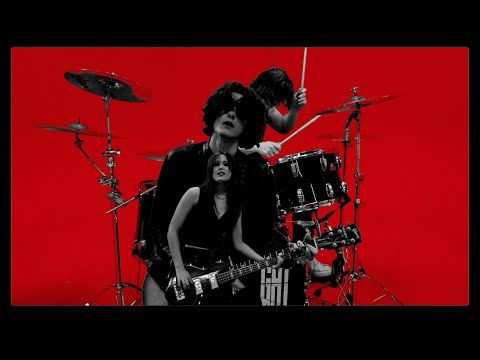 Speed Of Light - Pain on a Chain  (Official Video)