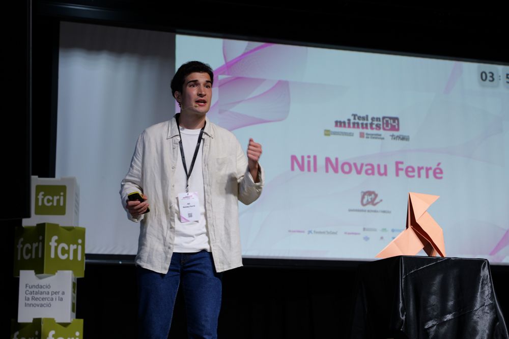 Nil Novau durant la seva intervenció. Foto: Nela Megía-FCRI
