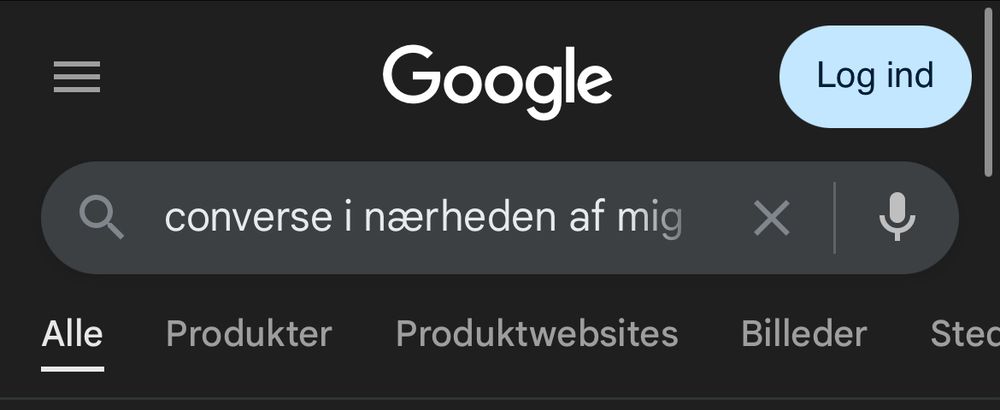 En google søgning: “converse i nærheden af mig”. Resultaterne er beskåret fra billedet. 