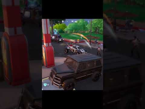 Epic gas station battle #fortnite #fortniteclips #wendell #galacticbattle
