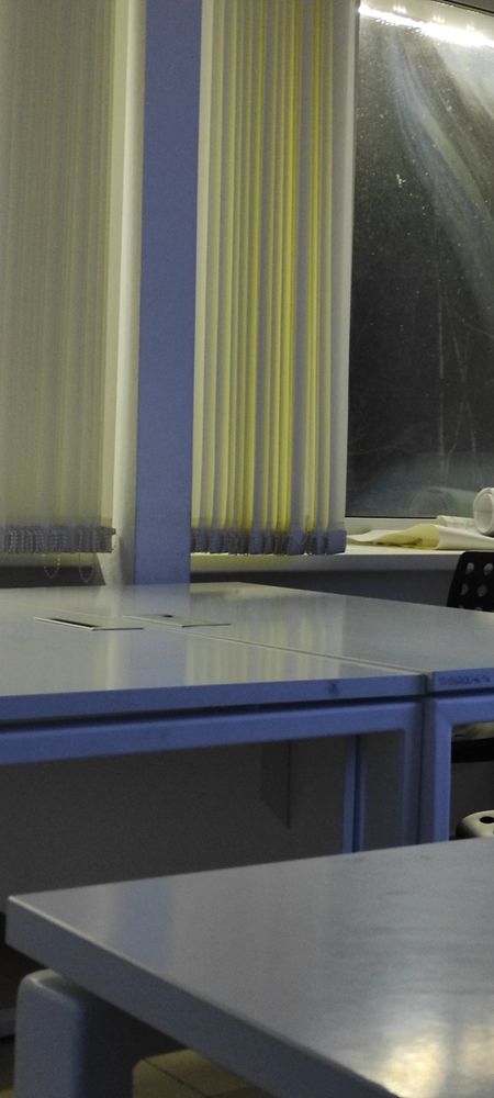 Пустой кабинет 