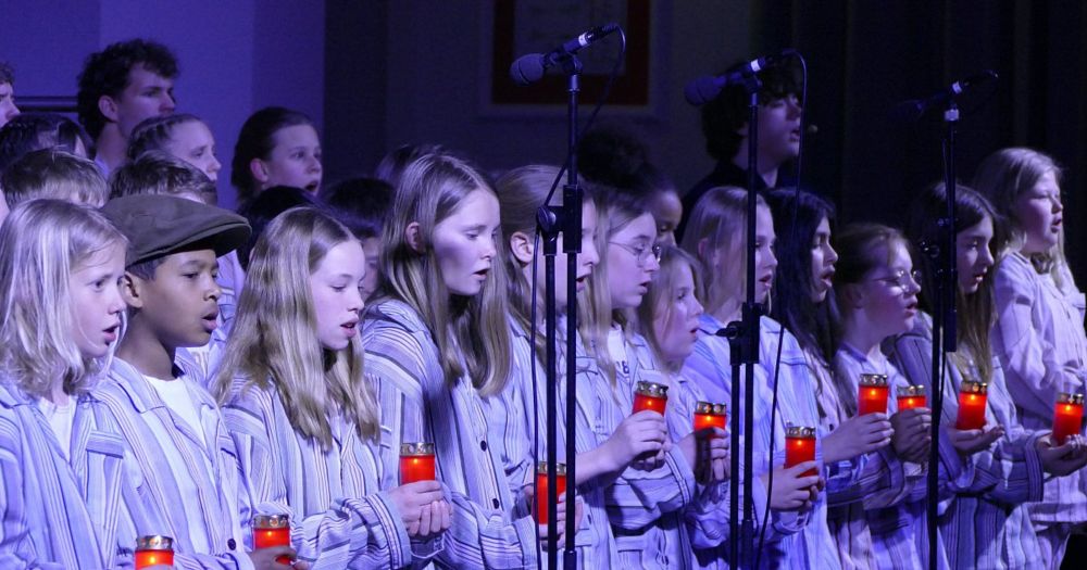 „Die Kinder der toten Stadt“: Tief berührendes Musikdrama in Bad Driburg