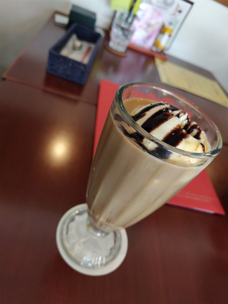 メープルオレフロートとリドルカフェFile.8