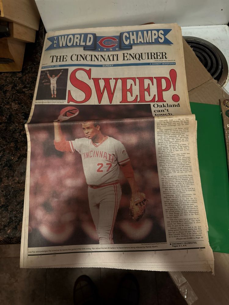 1990 Cincinnati Enquirer newspaper celebrating the Cincinnati Reds World Series