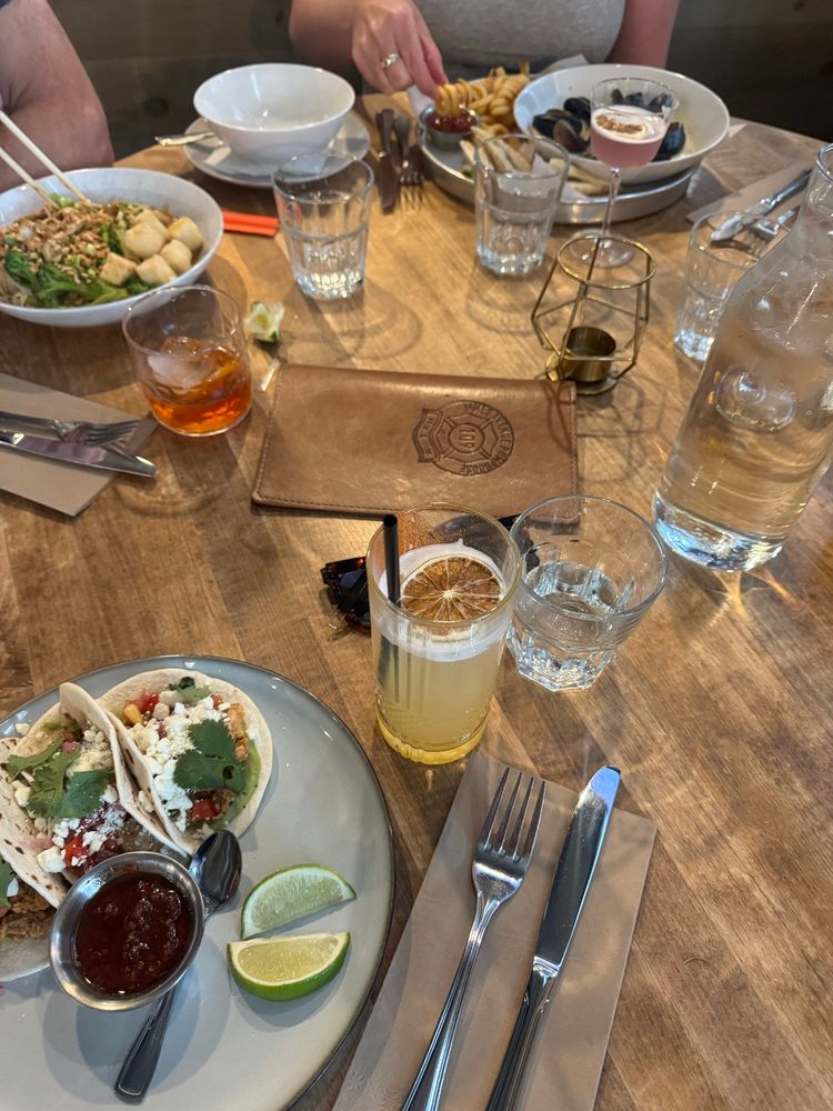 James Ave Pumphouse cocktails and tacos