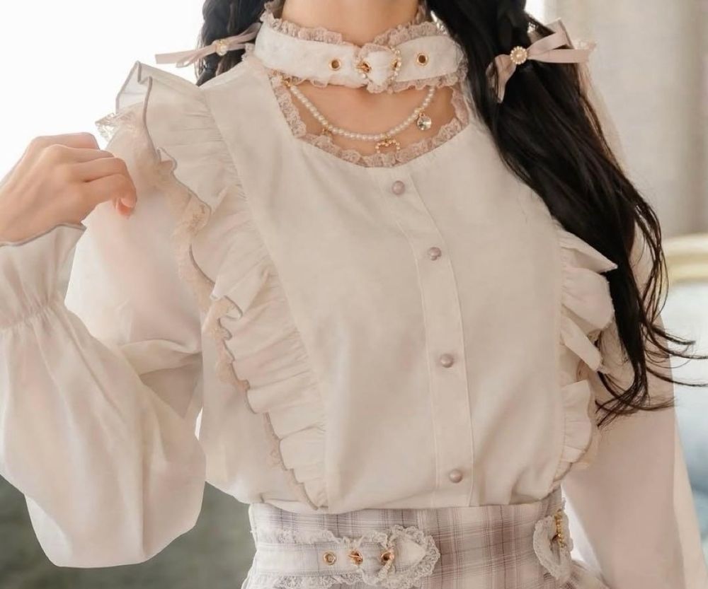 Top jirai de Rojita con chocker, blanco y rosa