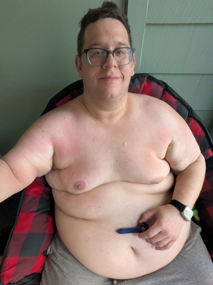 Sweaty selfie smoking after spinning 