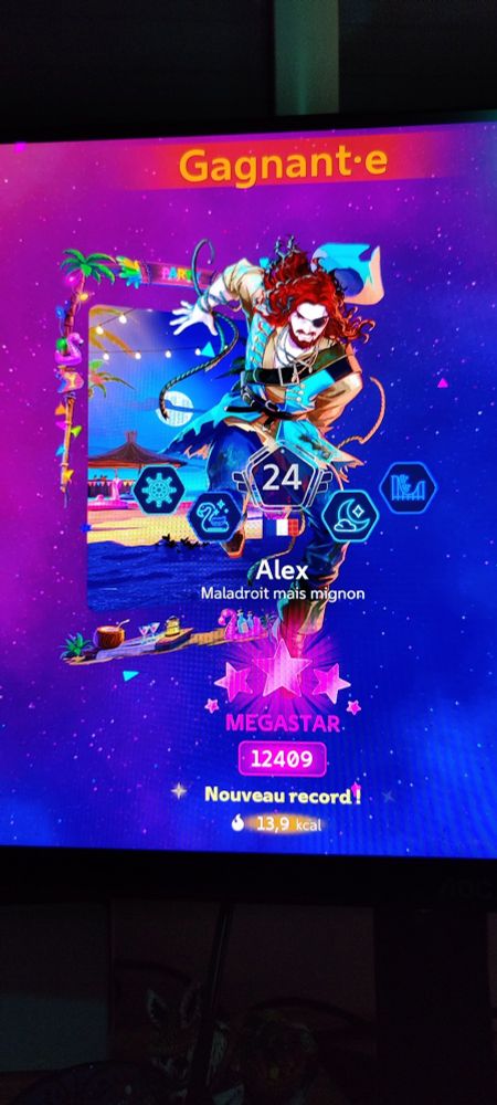 Capitaine Crimson fait megastar avec 12409 points sur Sail dans Just Dance 2024 !