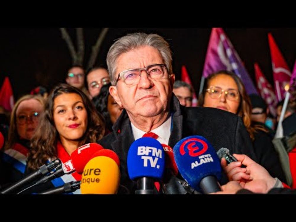 Macron bloque tout : qu'il s'en aille !