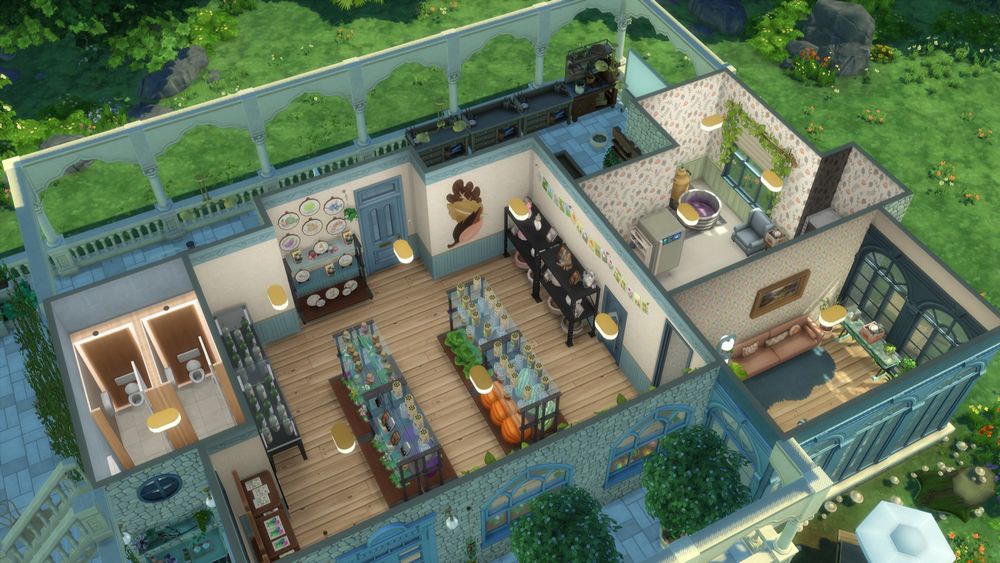 Floor 1 showing the main shop, and employee room, and a sun room.