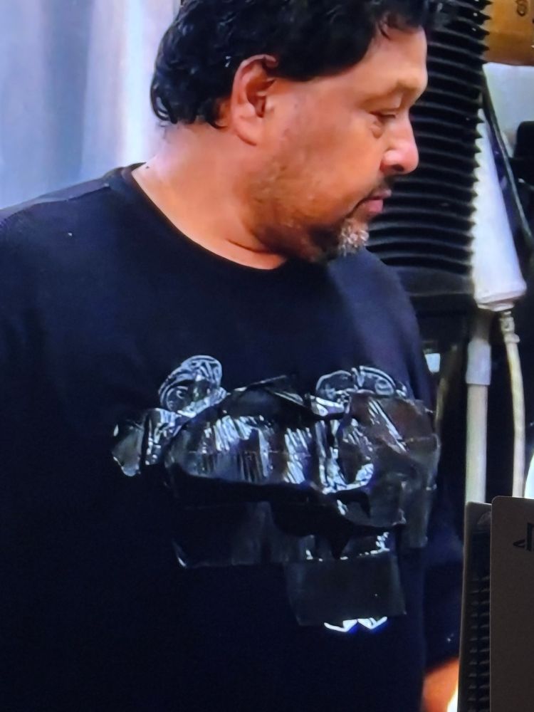This alt text says the same as the other one cos it’s the same guy wearing the same shirt basically