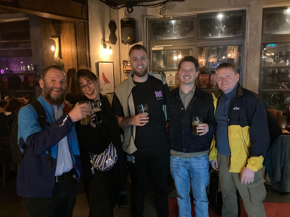 Some of the Geomobsters at the pub after the talks