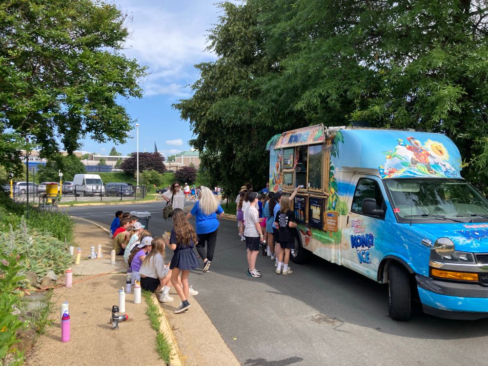 Kona ice truck