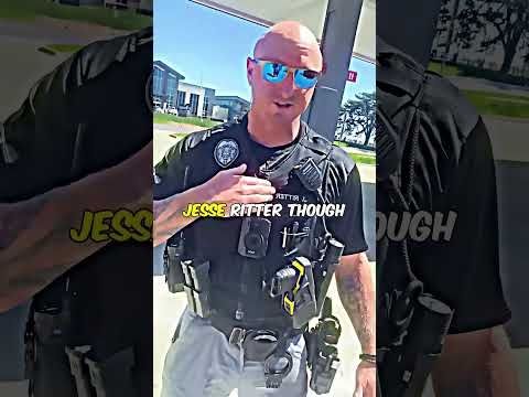 Cop Randomly Checks Man For Weapons For Going In The Store #shorts #audit #cops #police