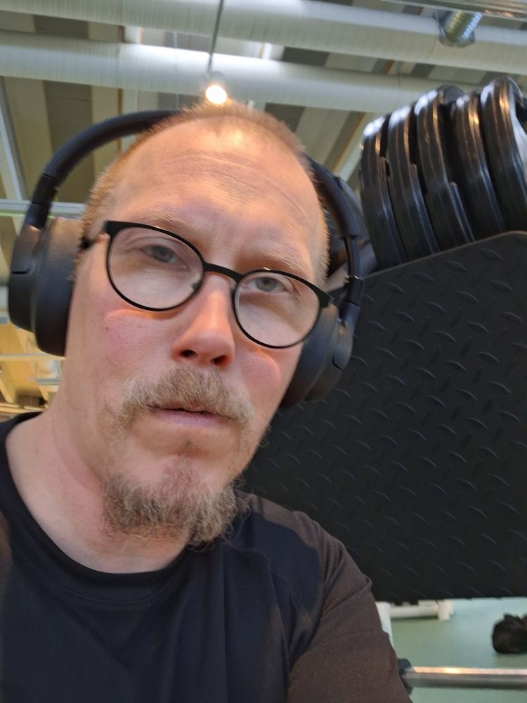 Jalkaprässi haastoi ukon pitkästä aikaa.