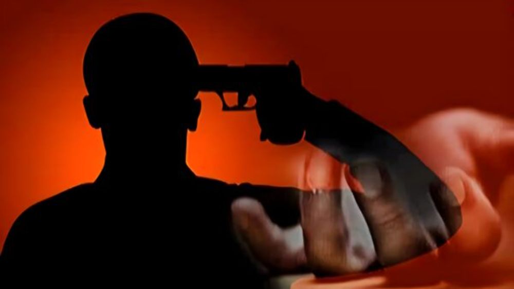 Himachal Breaking: A depressed PWD worker in Sirmaur committed suicide by shooting himself with his licensed gun in a room of his house