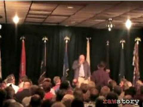 McCain Sings "Bomb bomb bomb, bomb bomb Iran"