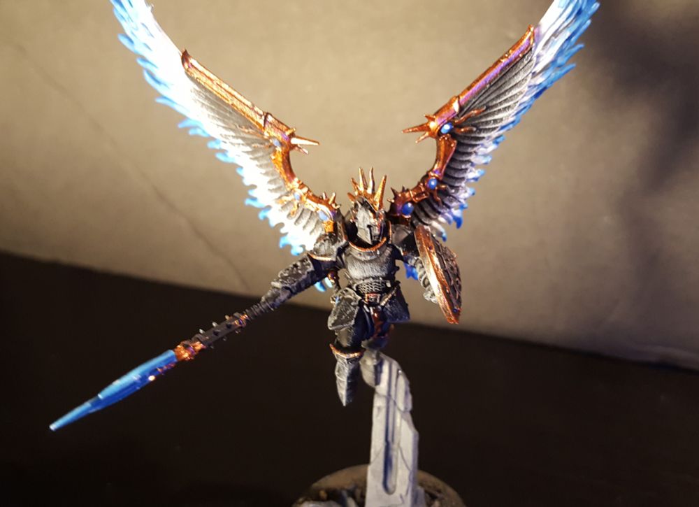 Close-up on the angel-knight. Blue and copper for contrasting colors!