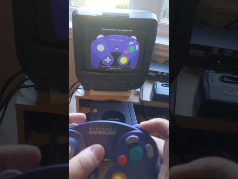 Switch 2 GameCube controller support for BlueRetro on original GameCube.