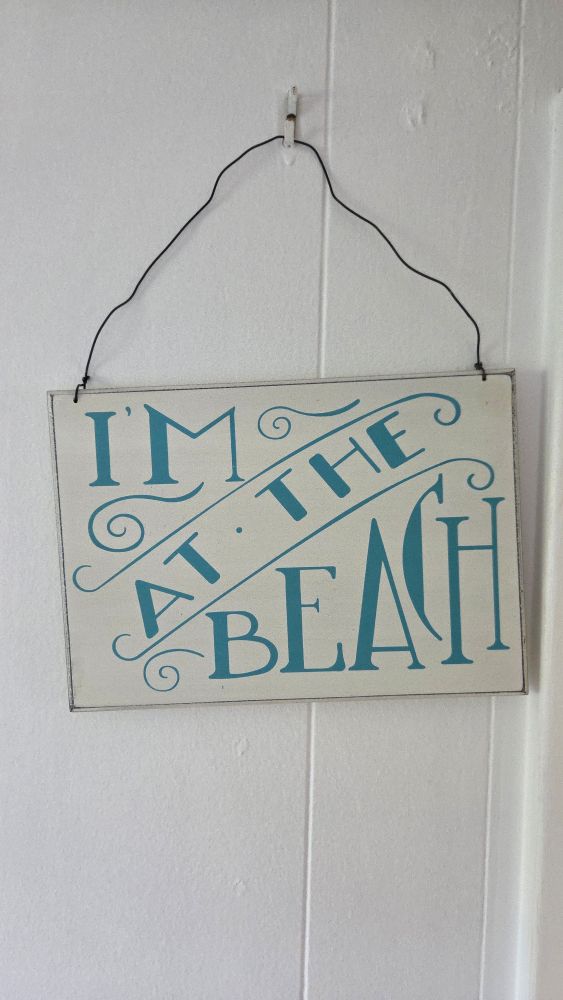 I'M AT THE BEACH