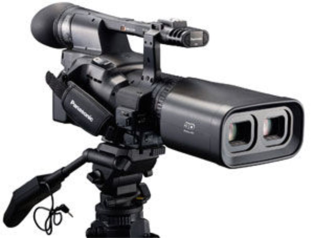 Panasonic Unveils World's First Integrated Full HD 3D Camcorder At CES