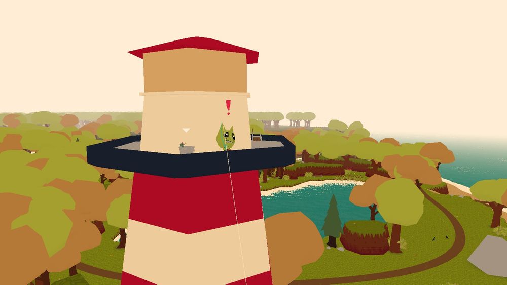 Webfishing screenshot, green cat sitting at the top of a lighthouse with no lights with a foggy white sky.