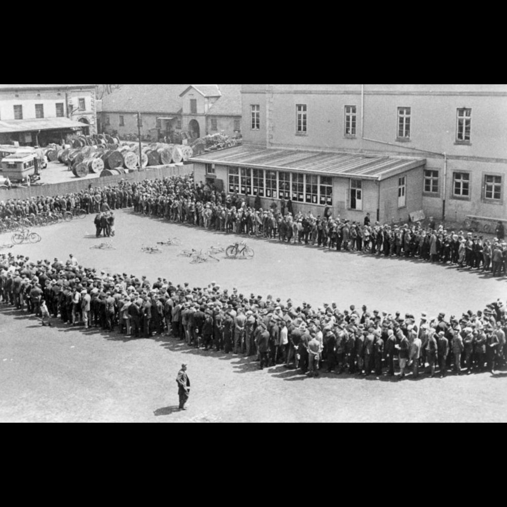 Zerstörung der Demokratie 1930-1933