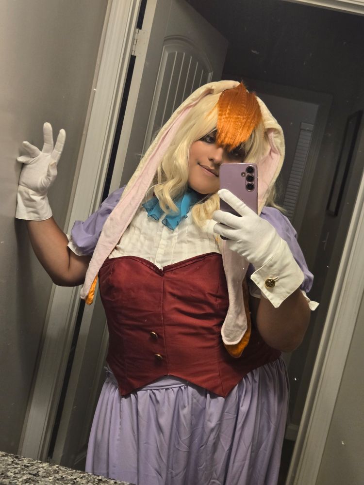 Full shot of Ira cosplaying Vanilla the Rabbit (also known as Cream's mother), from the Sonic series 