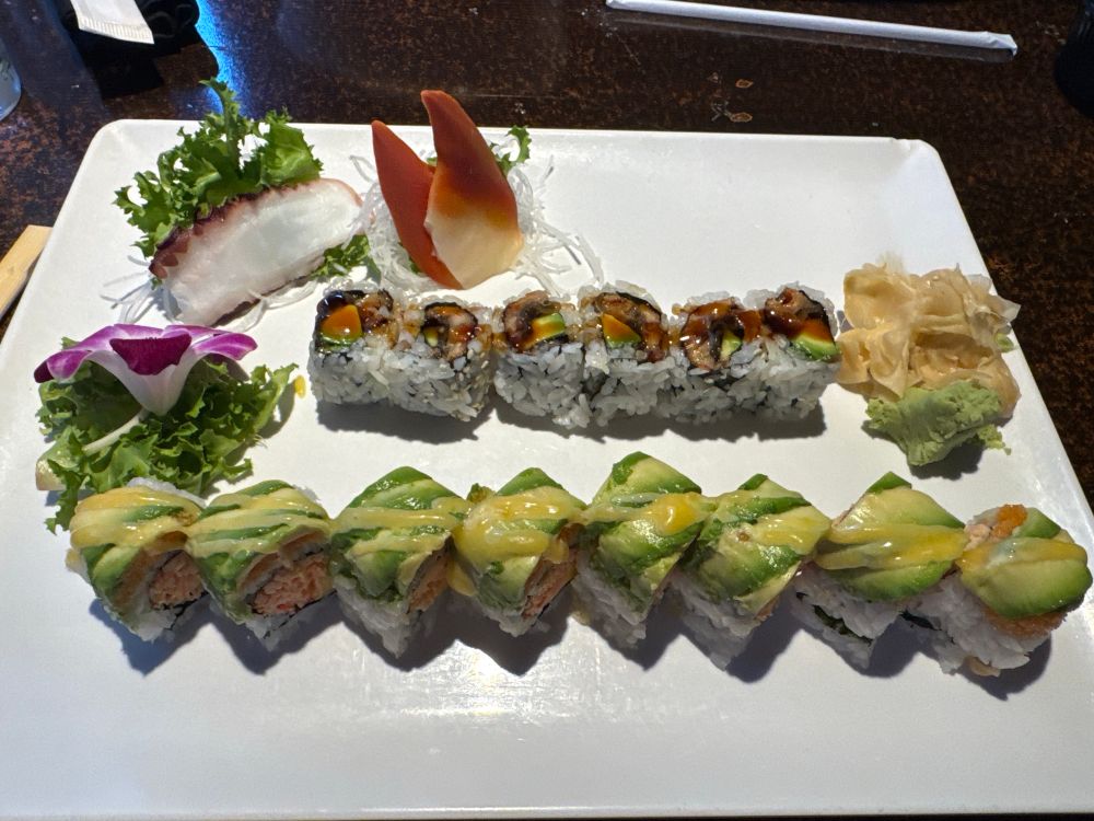 Sushi rolls