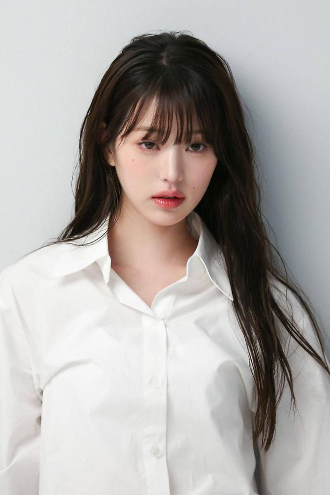 Wonyoung x Kérastase Behind.