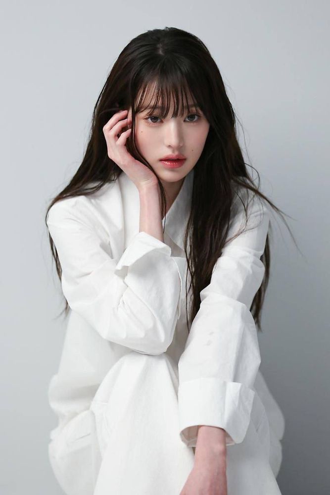 Wonyoung x Kérastase Behind.