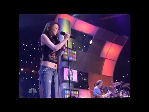 Emma Stone singing Bitch