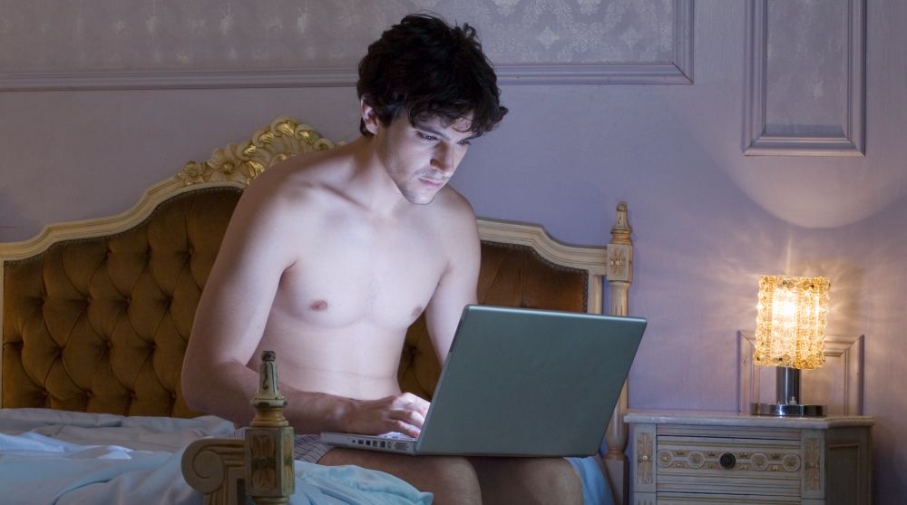 Republicans have reintroduced a bill which aims to ban porn in its entirety across the US, causing immense concern among adult creators.