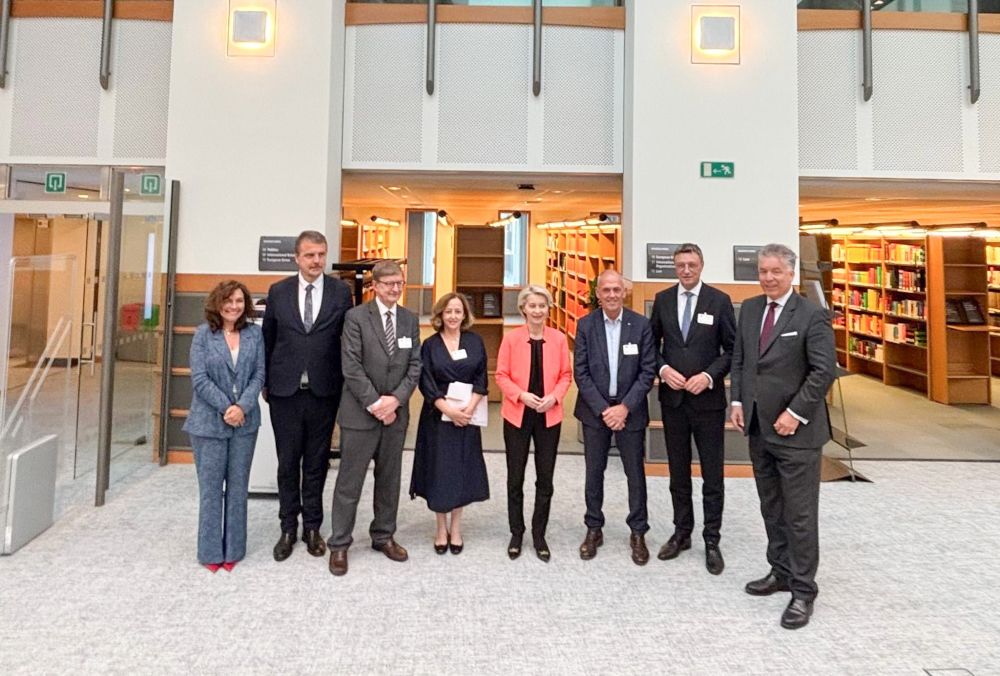 Pictured (L-R): Lina Gálvez Muñoz (MEP & STOA Vice-Chair), Otmar D. Wiestler (Helmholtz), Eloísa del Pino Matute (CSIC), Antoine Petit (CNRS), Patrick Cramer (Max Planck Society). Picture: European Research Council. 