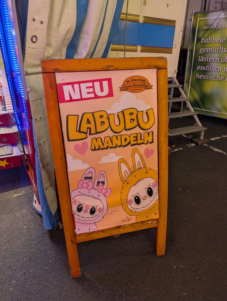 Werbeschild für Labubu-Mandeln