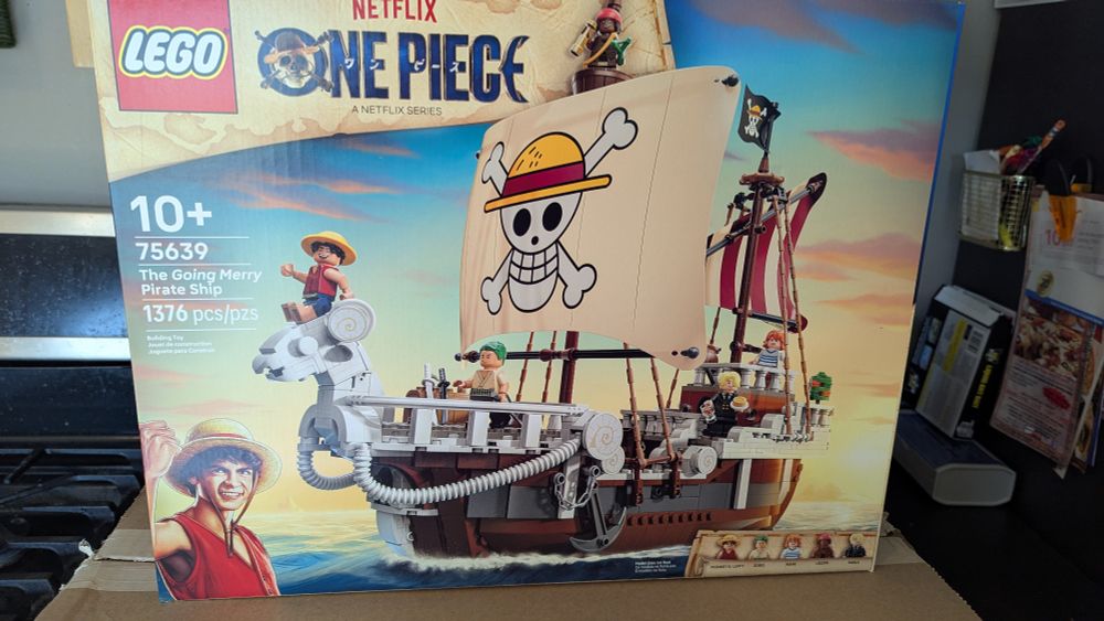 The Going Merry Lego set box