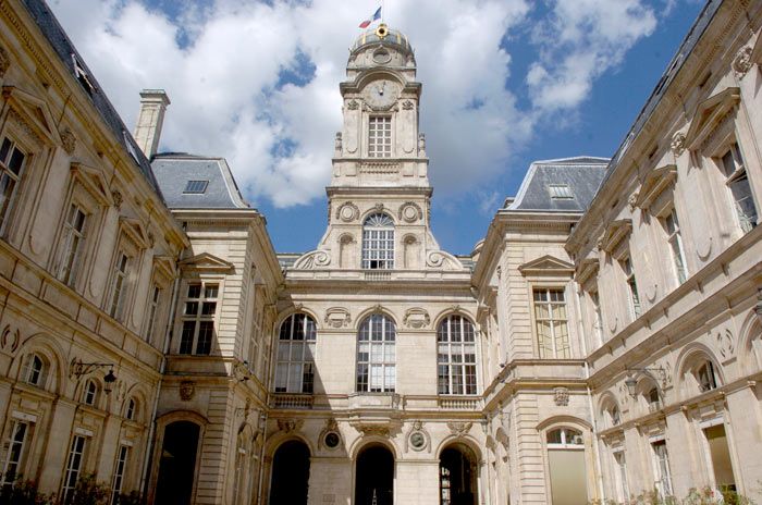 Hôtel de ville