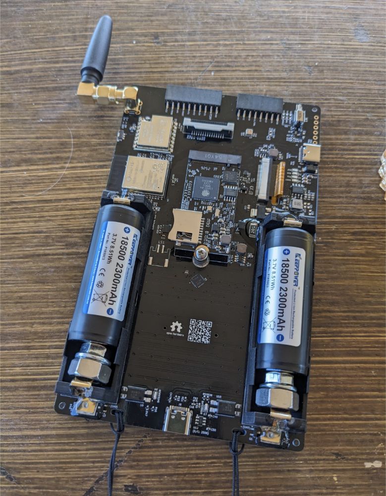 why2025 badge with protected 18500 cells instead of the provided unprotected 18650s. extra space follen with an M8 and a flanged M6 nut