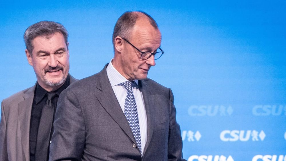 Söder und Merz auf dem CSU-Parteitag: Plötzlich jubeln sie dem CDU-Chef zu